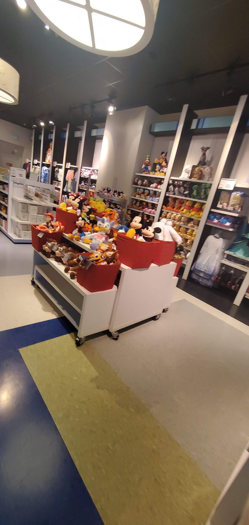 A Store That Sends Fans Straight Down Memory Lane