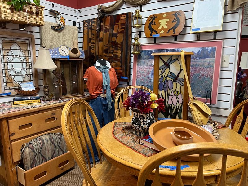 An Upscale Feel That Barely Says Thrift