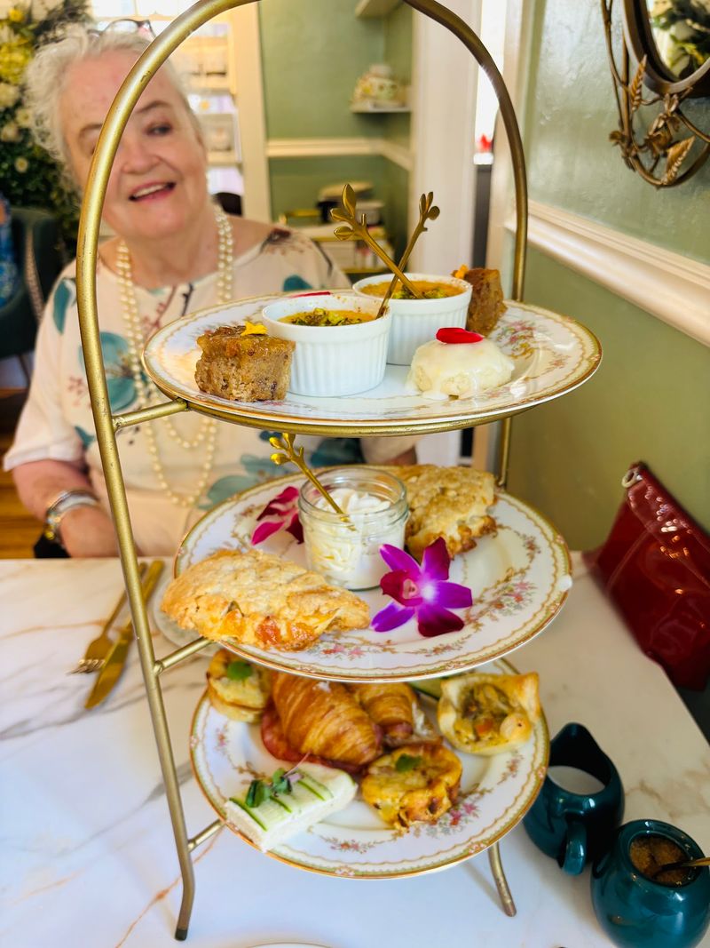 Anna's Tea Room, Fort Myers Anna's Tea Room, Fort Myers