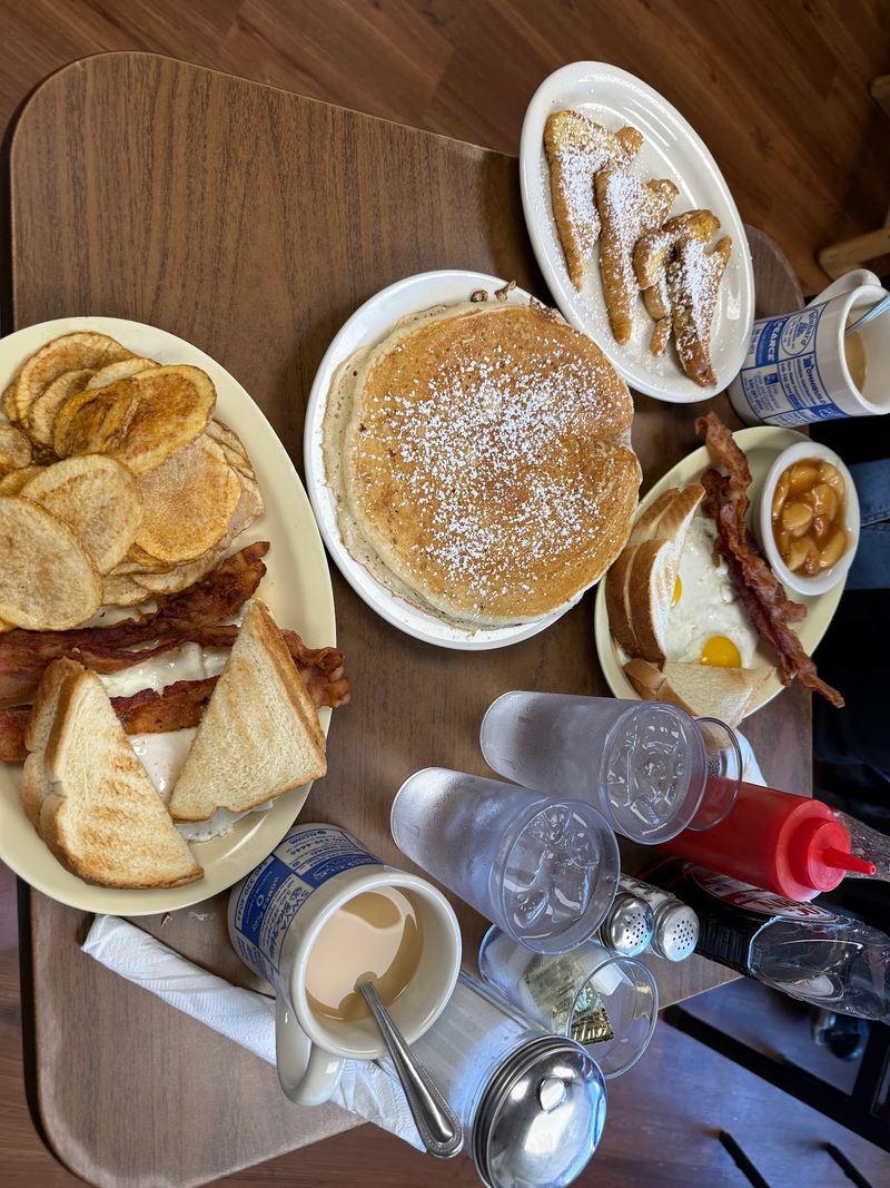 Breakfast Served From Open To Close Breakfast Served From Open To Close