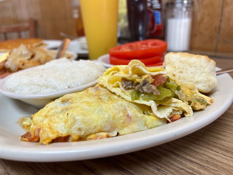 Breakfast That Locals Line Up For