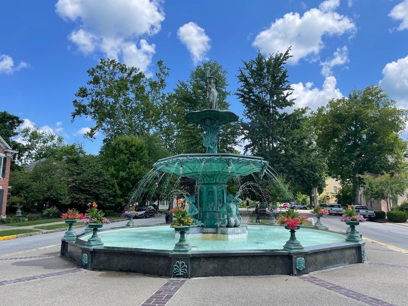Broadway Fountain, Madison, Indiana Broadway Fountain, Madison, Indiana