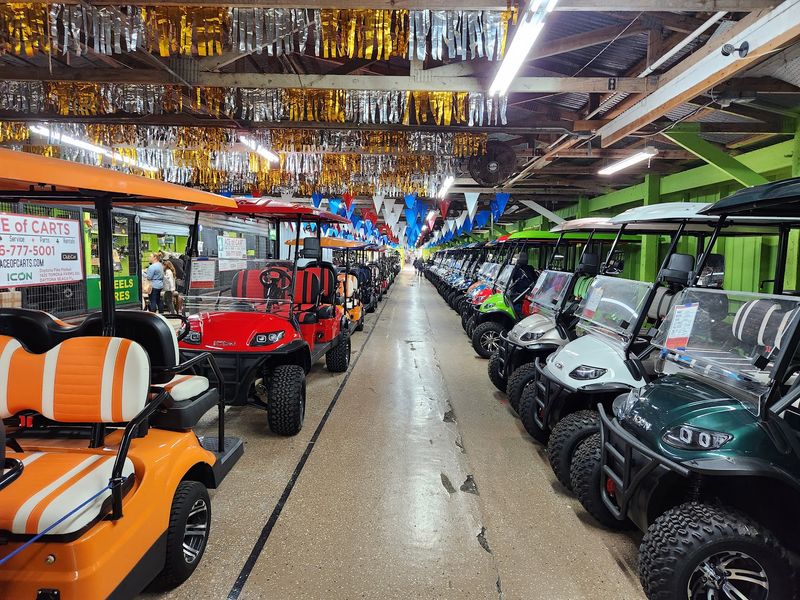 Car Shows, Helicopter Rides, and Other Weekend Extras Car Shows, Helicopter Rides, and Other Weekend Extras