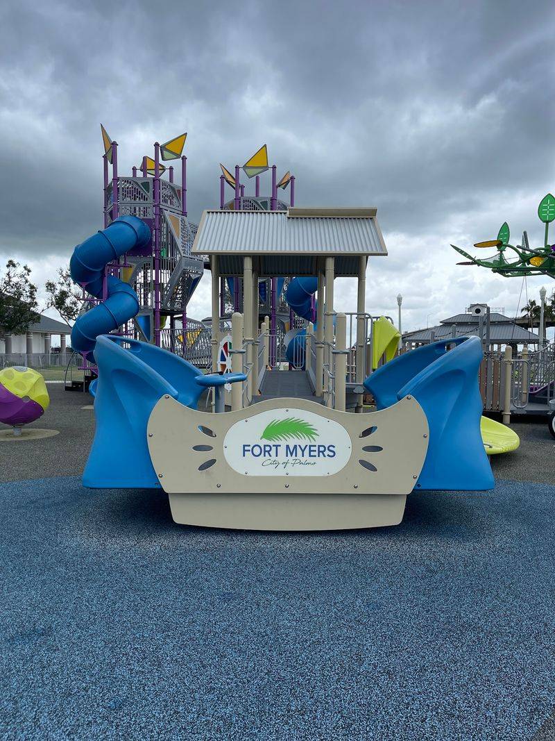 Centennial Park Splash Pad, Fort Myers