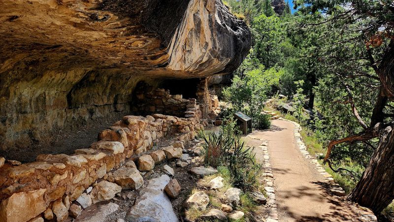 Cliff Dwellings You Can Almost Touch