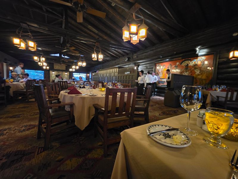 Elegant Rustic Under Timber Beams Elegant Rustic Under Timber Beams