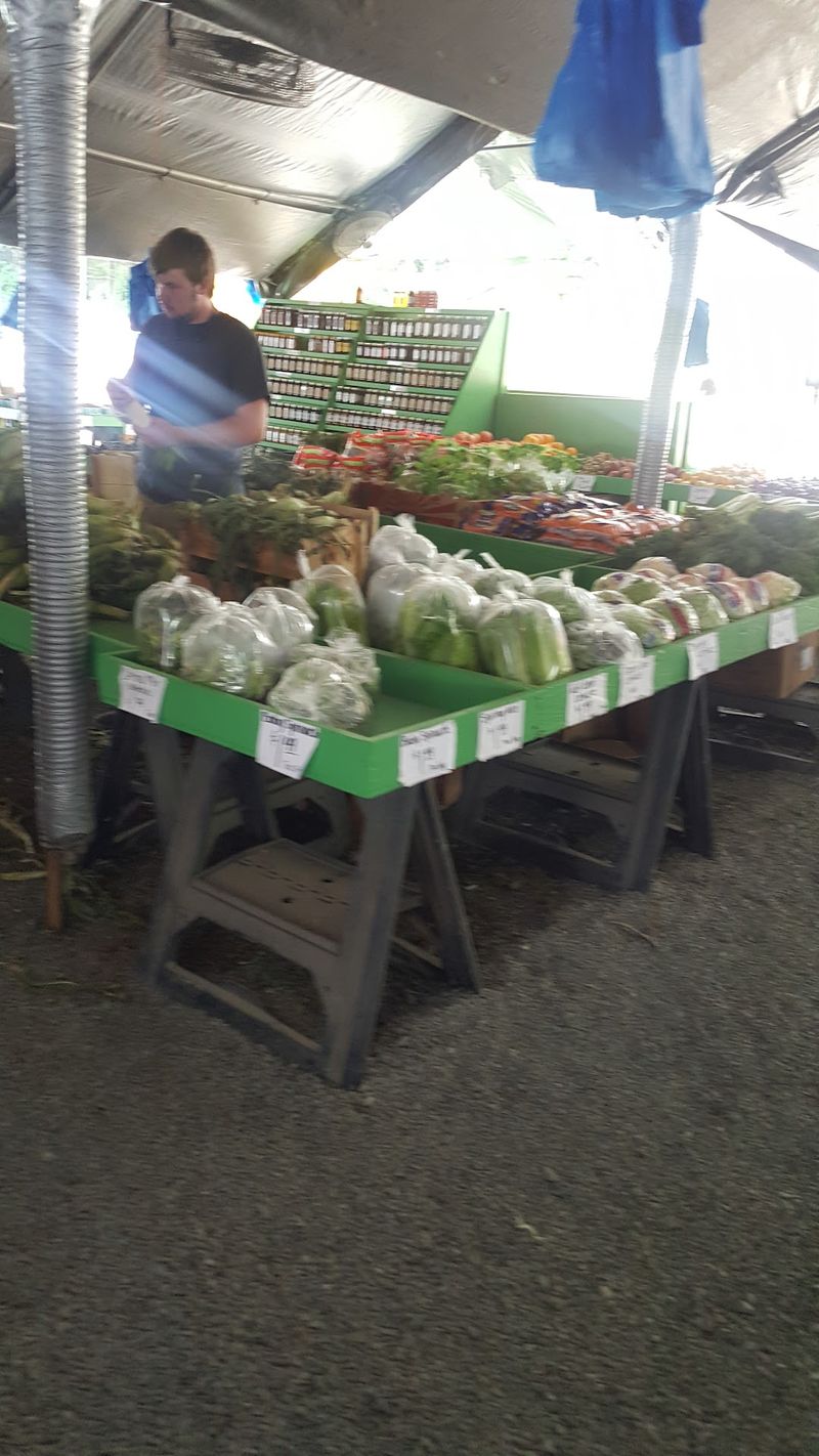 Farm Stands and Simple Cooking Farm Stands and Simple Cooking