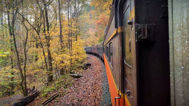 Following The Hiwassee River Gorge Following The Hiwassee River Gorge