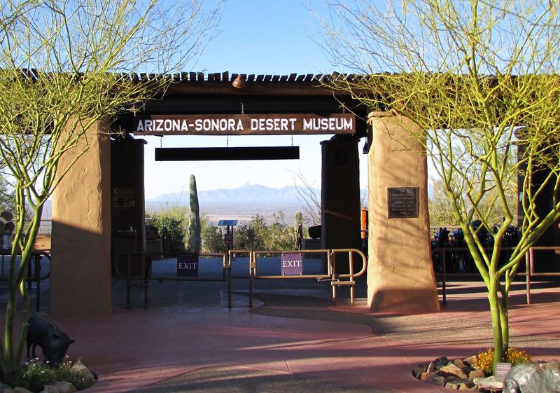 Hours, Prices, and Planning Your Visit Hours, Prices, and Planning Your Visit