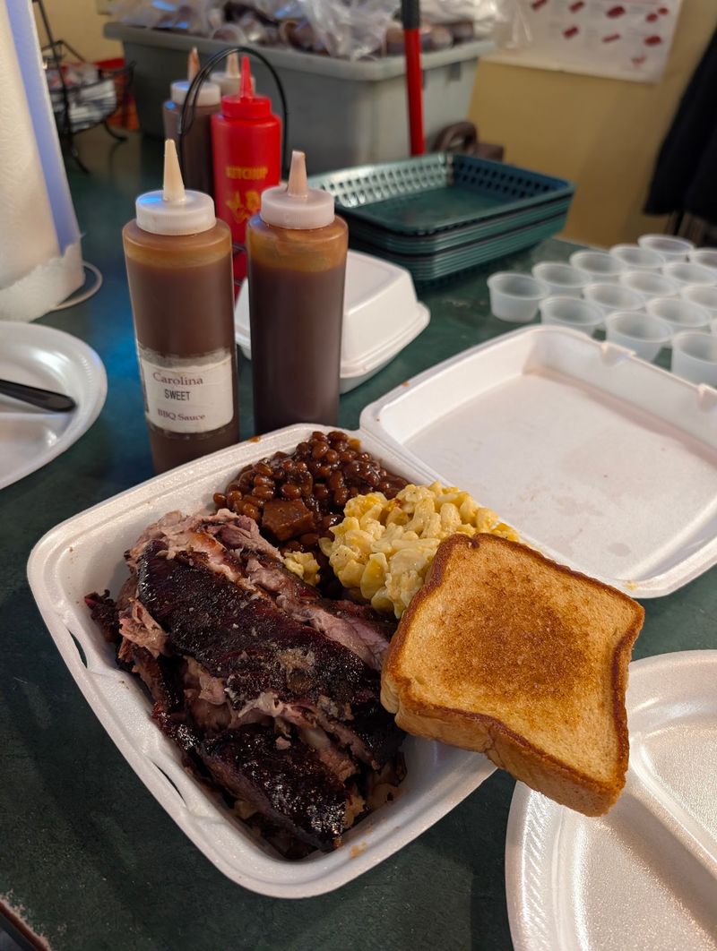 House Sauces and the Texas Toast