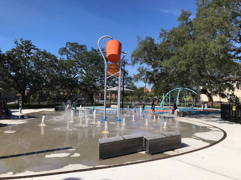 Julian B. Lane Riverfront Park Splash Pad, Tampa