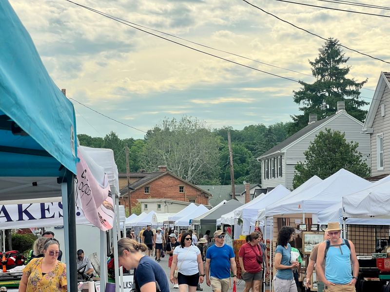 Little Shops Worth Slowing Down For