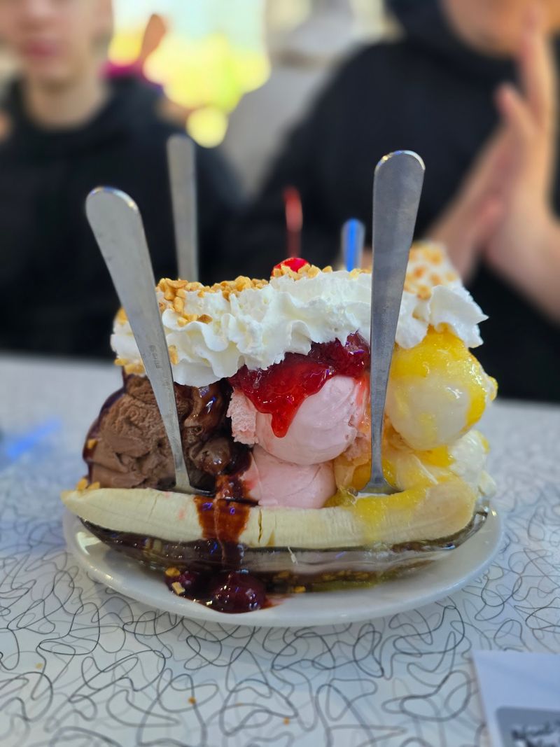 Milkshakes, Malts, and the Famous Banana Split
