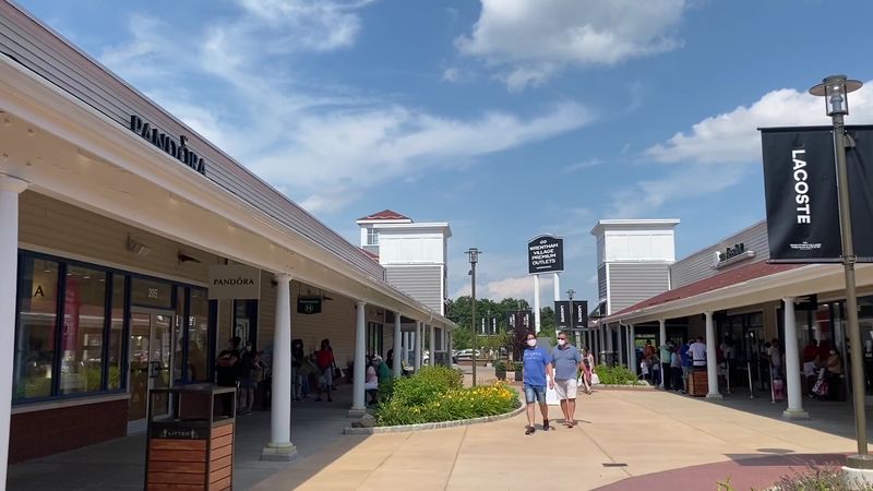 More Than 40 Shops to Explore More Than 40 Shops to Explore