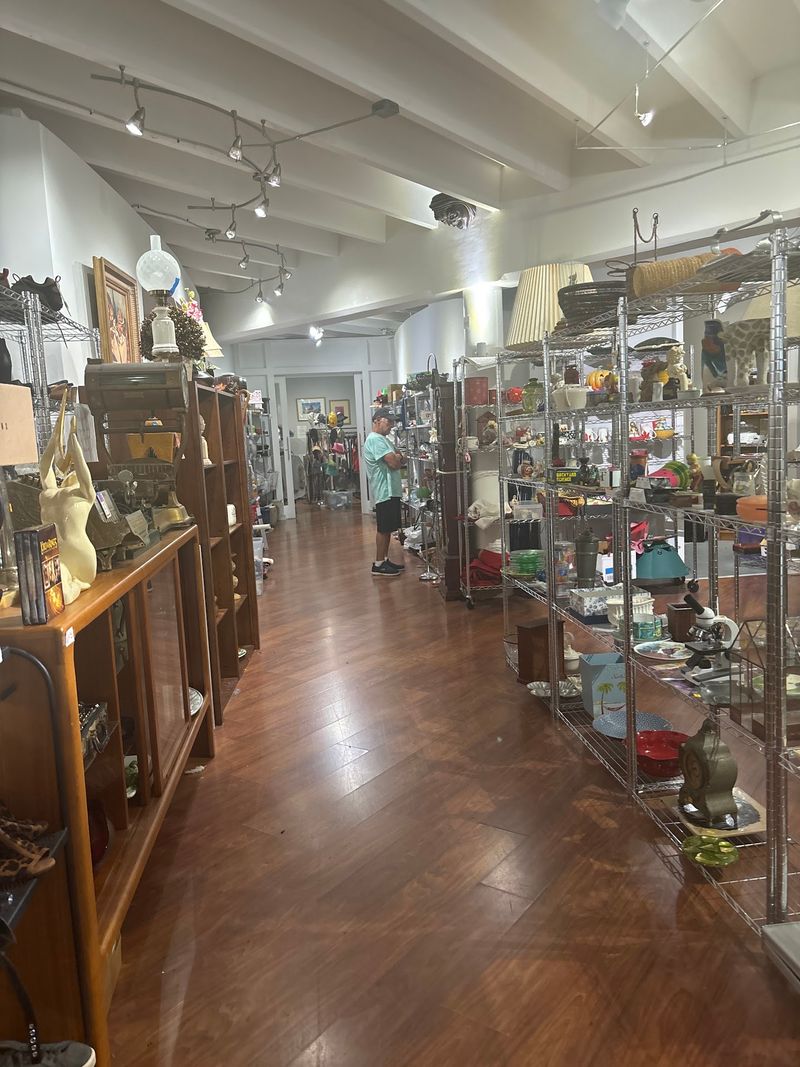 Neat Aisles You Can Actually Shop
