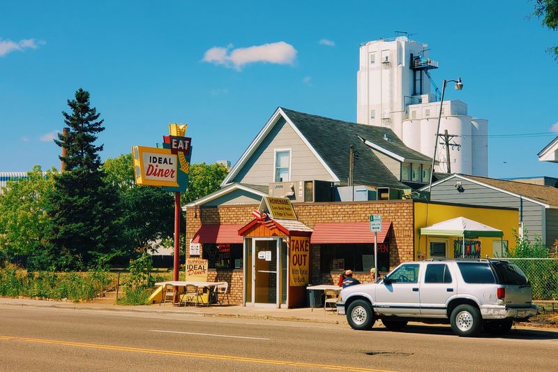 Nostalgic Charm With a Neighborly Welcome