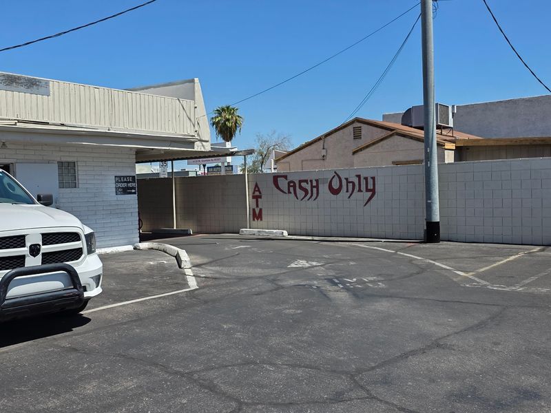 Parking, Drive-Thru, and No Restrooms Parking, Drive-Thru, and No Restrooms