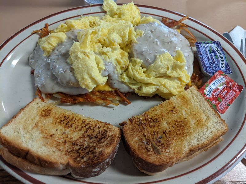 Planning Your Visit to Big D's