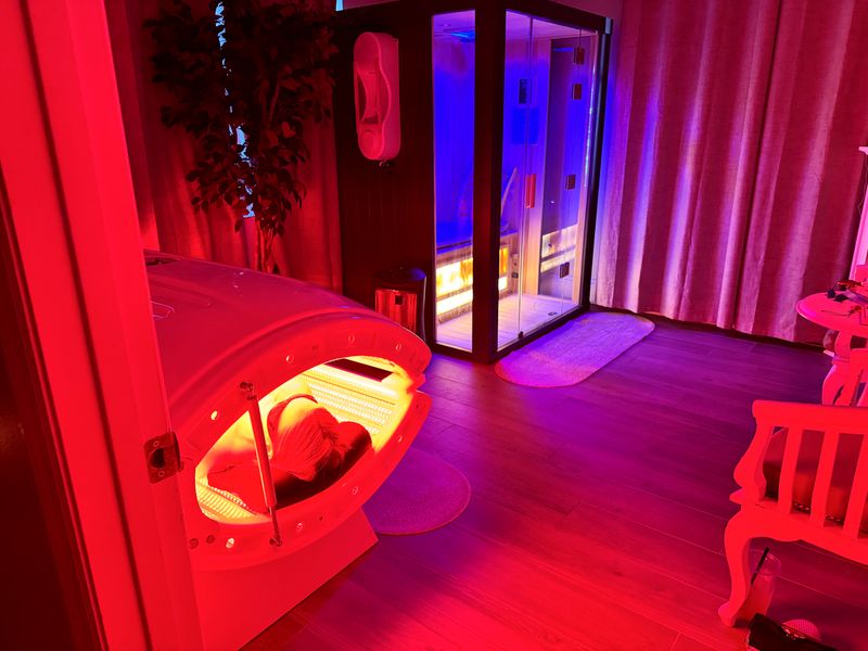 Red Light Therapy for a Full Reset