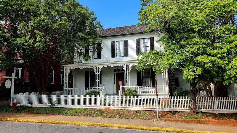 Rose Cottage and Historic Landmarks, Madison, Georgia Rose Cottage and Historic Landmarks, Madison, Georgia