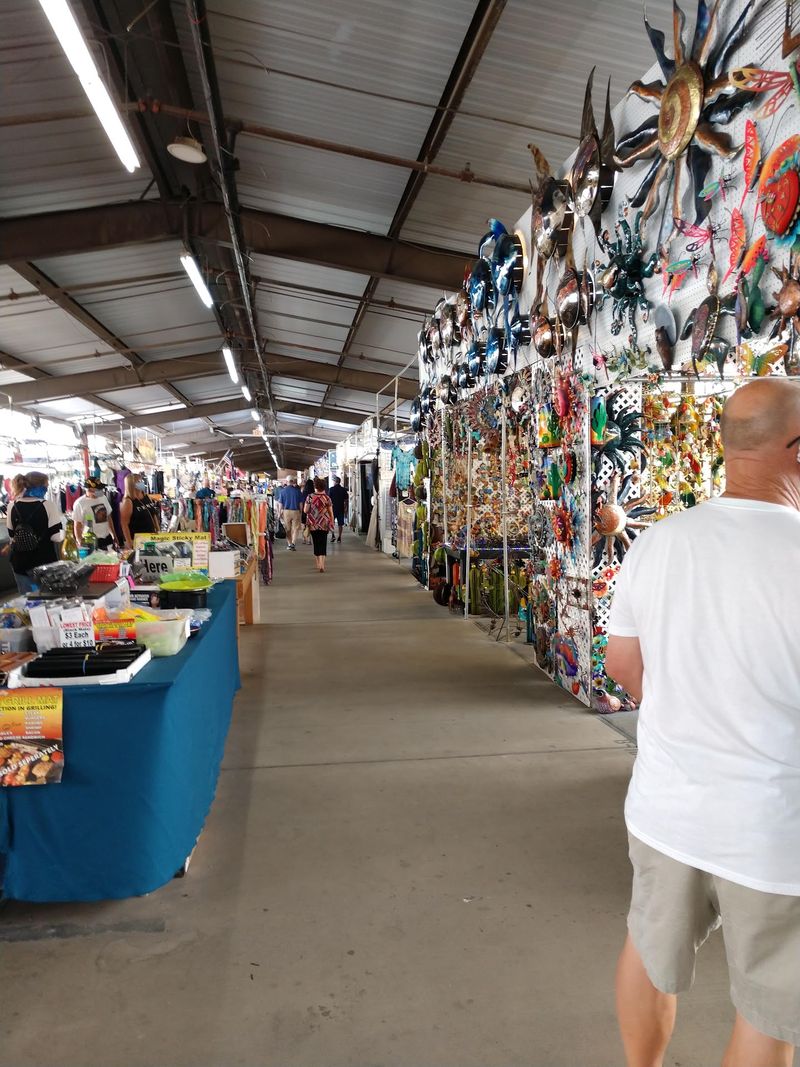 Season Matters For The Full Vendor Lineup Season Matters For The Full Vendor Lineup