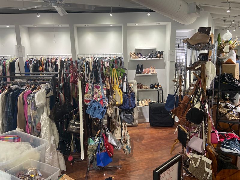 The Boutique Corner Worth a Look