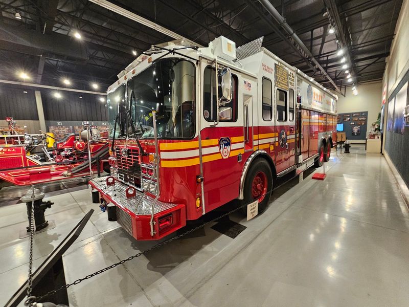 The FDNY Truck That Anchors a 9/11 Tribute The FDNY Truck That Anchors a 9/11 Tribute