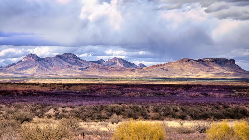 The Huachuca Mountains That Set The Stage The Huachuca Mountains That Set The Stage
