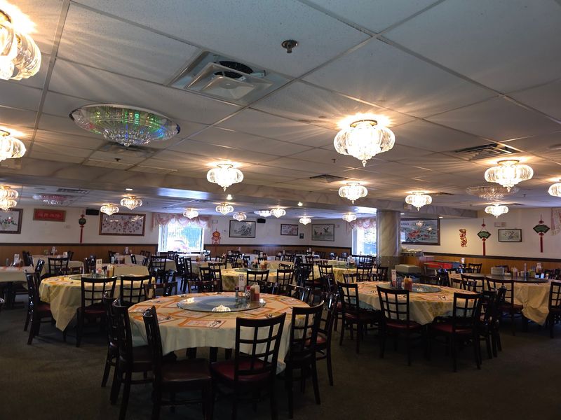 The Lazy Susan Experience For Big Groups