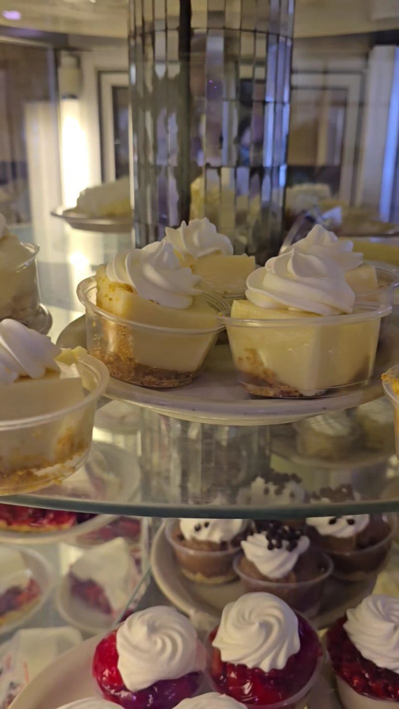 The Pie Flight for the Indecisive