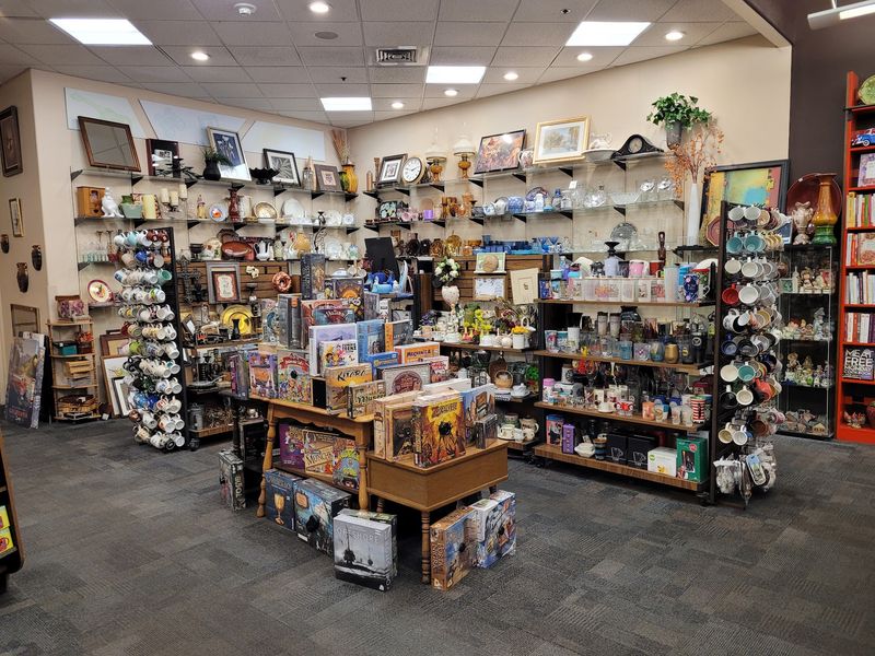 Trinkets, Collectibles, and a Kids Corner Trinkets, Collectibles, and a Kids Corner