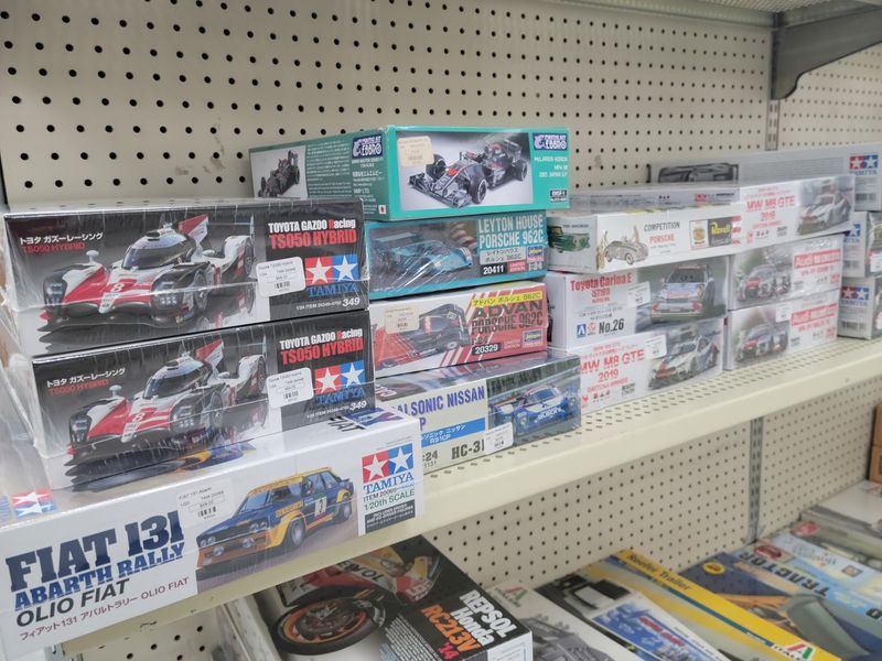 Why Valley Modelers Count Themselves Lucky Why Valley Modelers Count Themselves Lucky