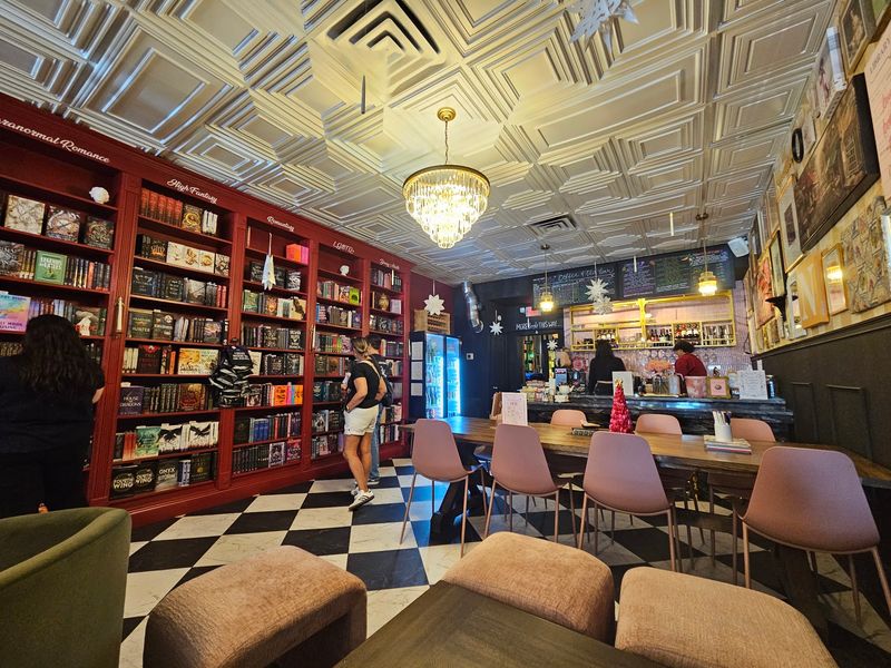 A Bookstore That Doubles as a Lounge A Bookstore That Doubles as a Lounge