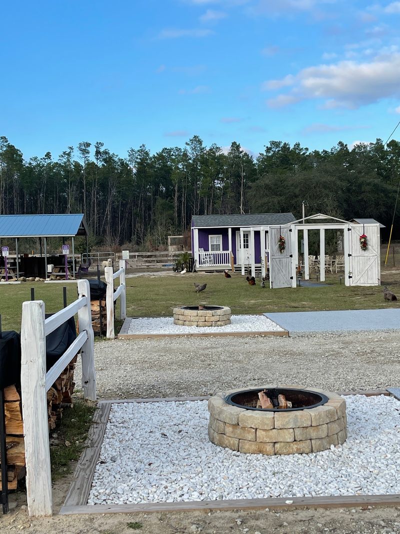 A Calm, Family-Friendly Escape A Calm, Family-Friendly Escape