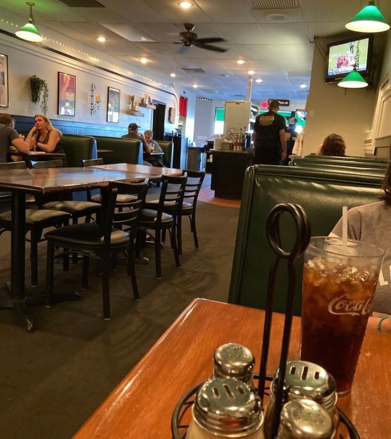 A Comfortable, Unfussy Atmosphere A Comfortable, Unfussy Atmosphere