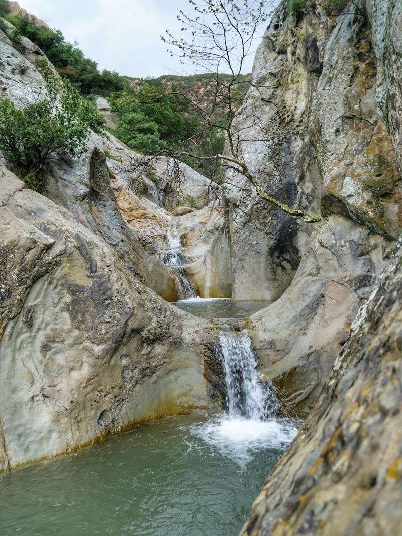 A Creek Hideaway Above Santa Barbara A Creek Hideaway Above Santa Barbara