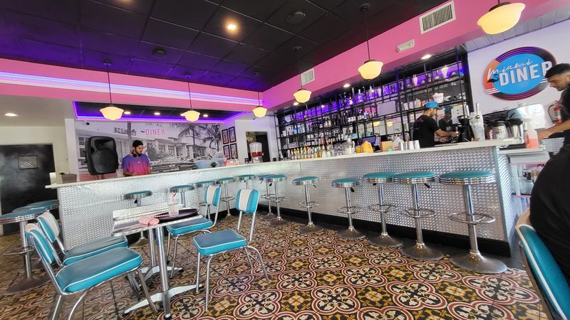 A Cuban Cafeteria Reborn With Vintage Flair