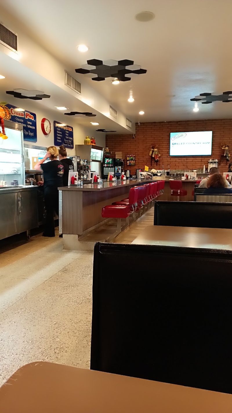 A Diner That Feels Like Stepping Back in Time