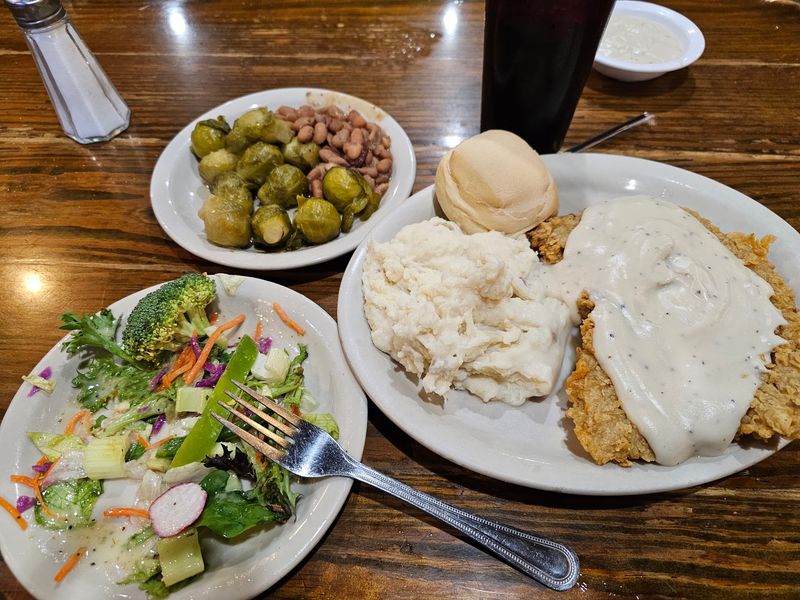 A Salad Bar With Its Own Fan Club A Salad Bar With Its Own Fan Club