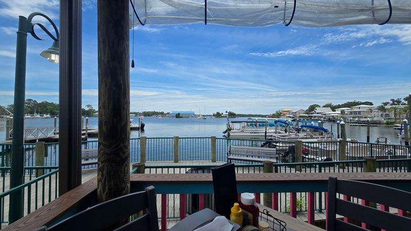 A Waterfront Table Worth the Trip A Waterfront Table Worth the Trip