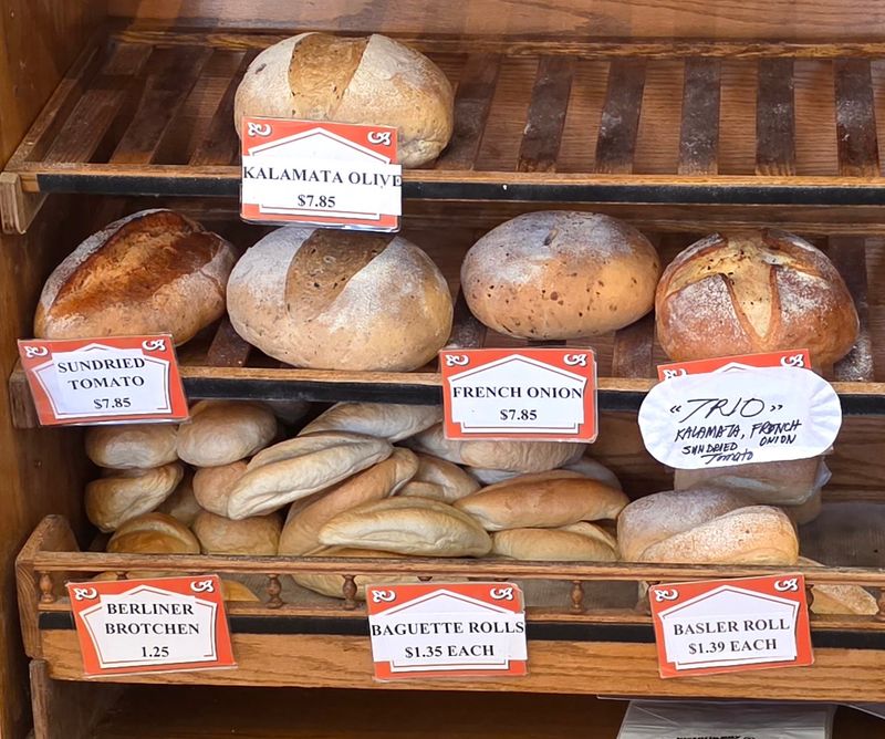 Artisan Breads Worth Grabbing Fast Artisan Breads Worth Grabbing Fast