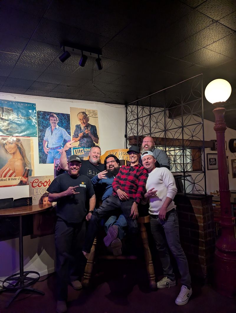 Bartenders Who Turn Strangers Into Regulars Bartenders Who Turn Strangers Into Regulars
