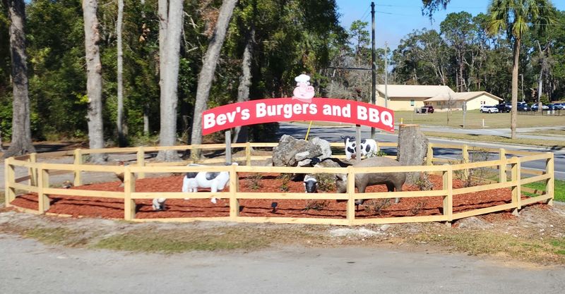 Bev's Burger Café, High Springs, FL