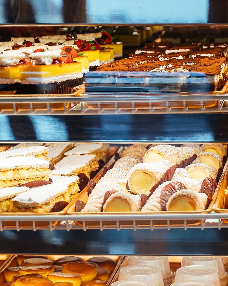 CAO Bakery & Cafe, Hialeah, FL CAO Bakery & Cafe, Hialeah, FL