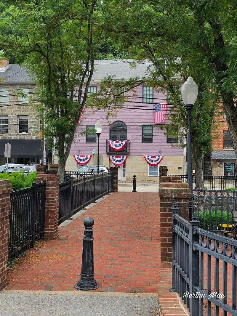 Charming Local Boutiques