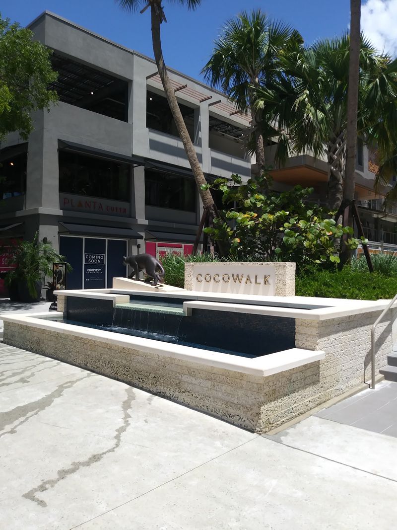 CocoWalk and the Cluster of Chic Shops CocoWalk and the Cluster of Chic Shops