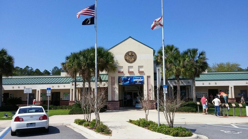 Florida has welcomed highway travelers for generations Florida has welcomed highway travelers for generations