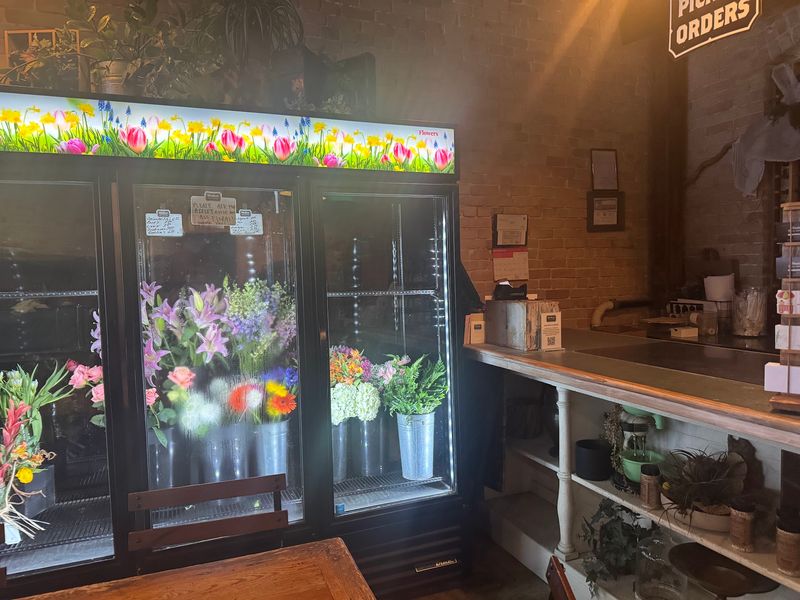 Flowers on the Side Flowers on the Side