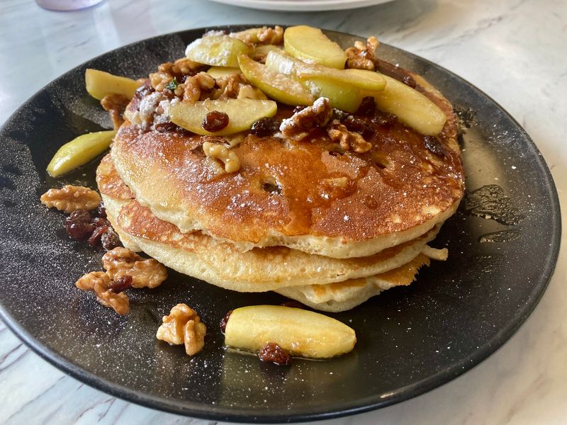 Fluffy Pancakes and Silver Dollar Stacks