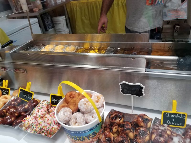 Food Stalls Worth the Detour